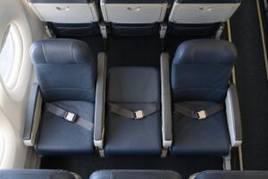 how to get an empty row on a plane