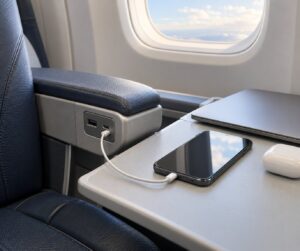how in seat usb ports work on planes